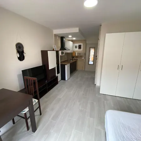 Hercules Studio With Pool Apartment