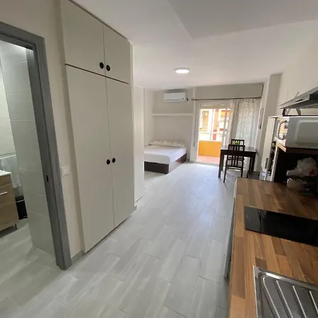 Apartment Hercules Studio With Pool *